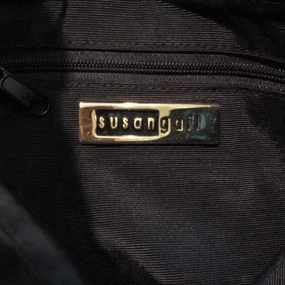 Susan Gail Black Leather Shoulder Bag - Picture 7 of 11